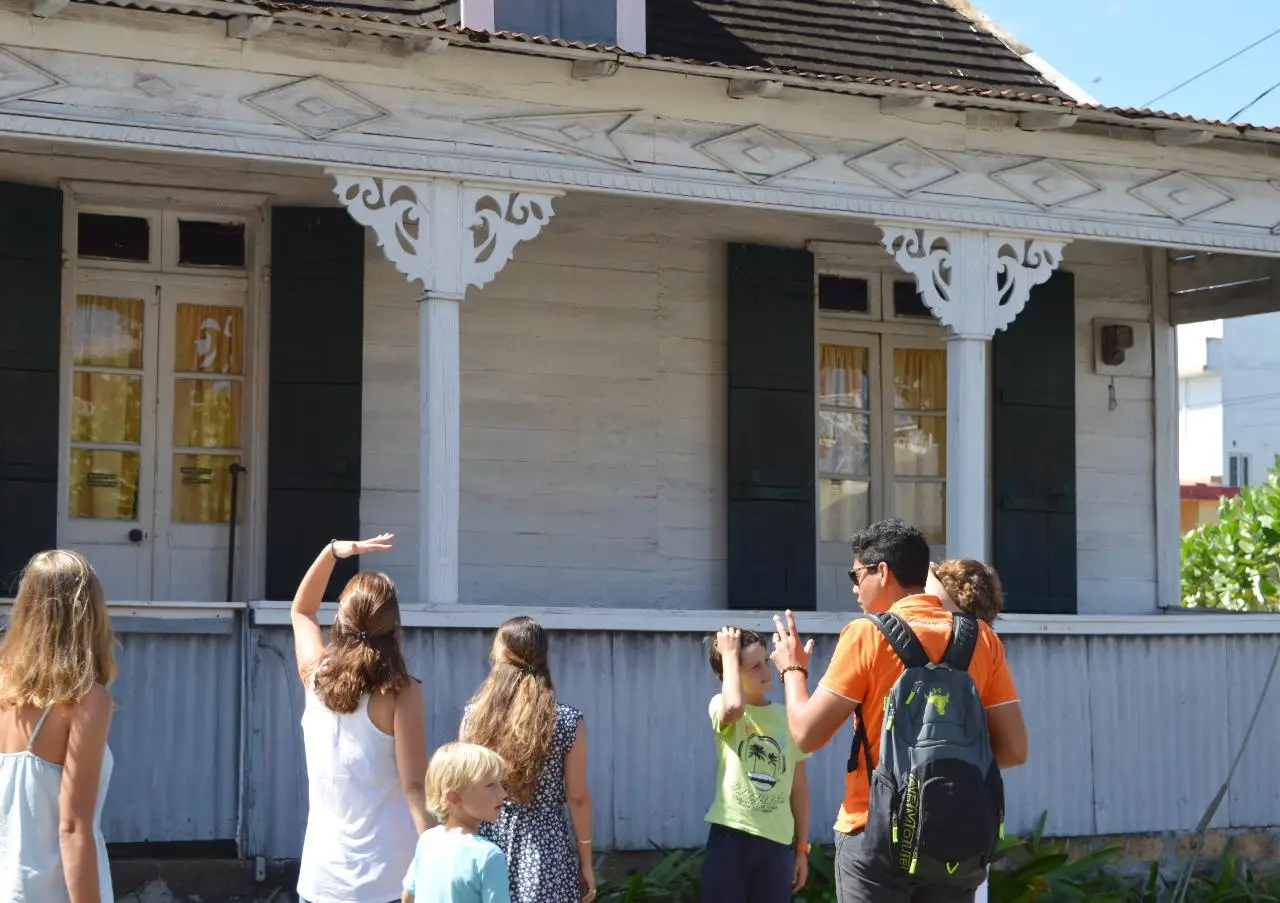 mahebourg_food_tour_creole_house_lg